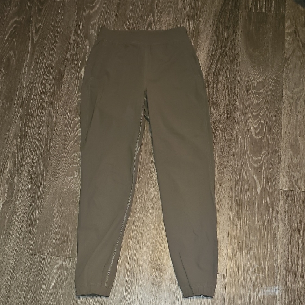 Lululemon Adapted State Joggers. Gorgeous Color Sz 2. Square Dot!!